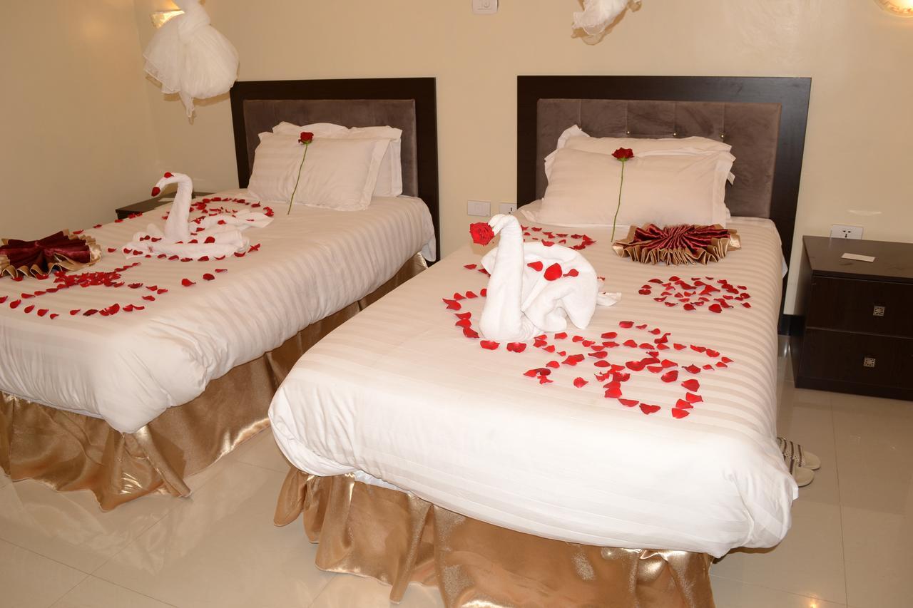 Lakemark Hotel And Tour Service 巴赫达尔 外观 照片